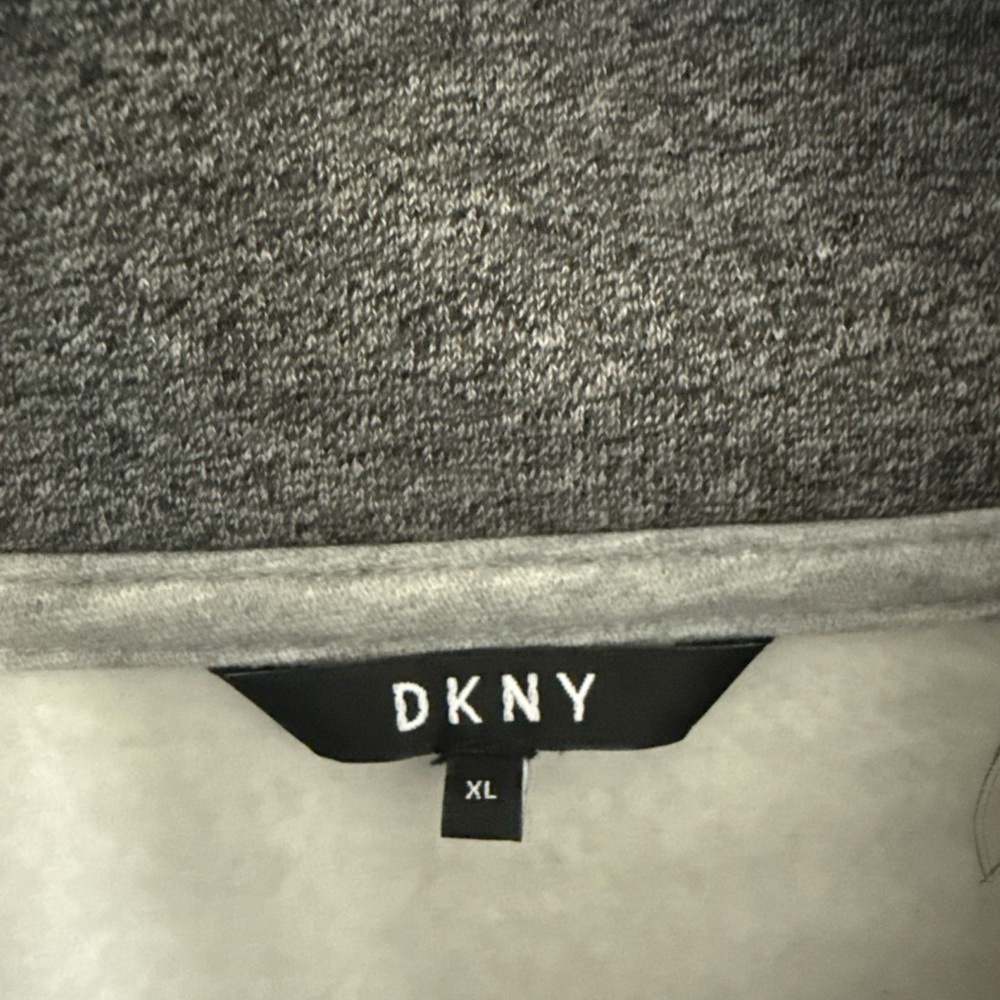 DKNY Mens Pullover Sweatshirt XL Gray Quarter Zip Long Sleeve Casual Top - Picture 3 of 3